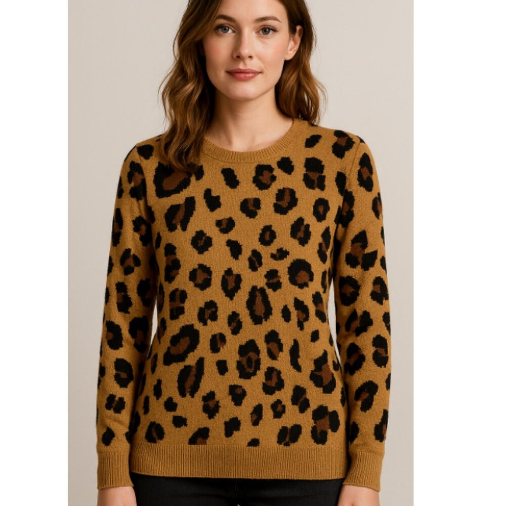 🐆 NWOT stylish and warm leopard print sweater 🐆 - Picture 1 of 7